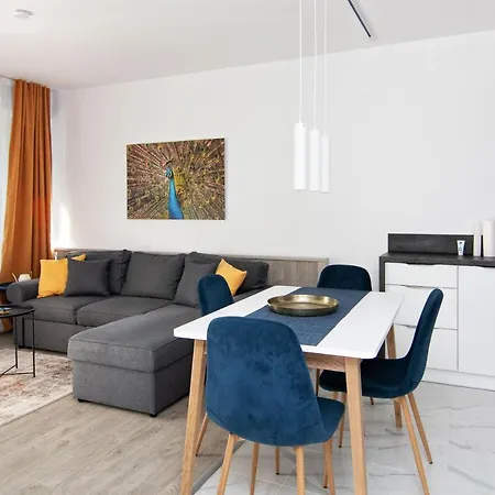 Apartament Greek Quarter Flat Two Br Next To Sea Garden Warna