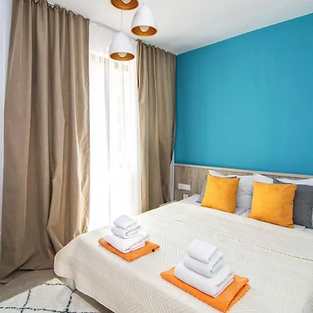 Apartment Greek Quarter Flat Two Br Next To Sea Garden *